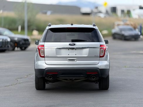 Used 2013 Ford Explorer XLT image 6