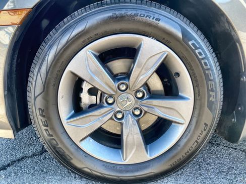 Used 2021 Honda Odyssey EX image 10