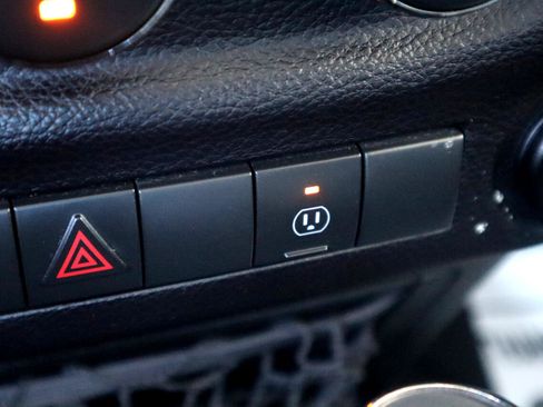 Used 2015 Jeep Wrangler Unlimited Sahara w/ Connectivity Group image 54