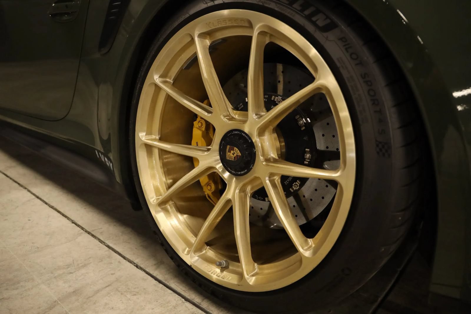 Used 2014 Porsche 911 Turbo S AWD/4WD image 22