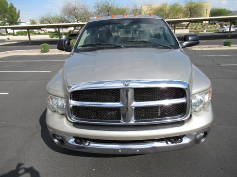 Used 2004 Dodge Ram 3500 Truck SLT w/ Trailer Tow Group image 3