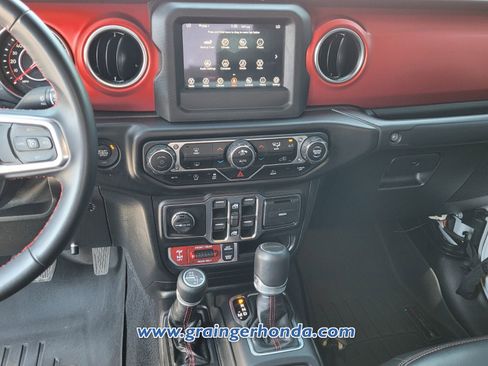 Used 2021 Jeep Gladiator Rubicon image 15