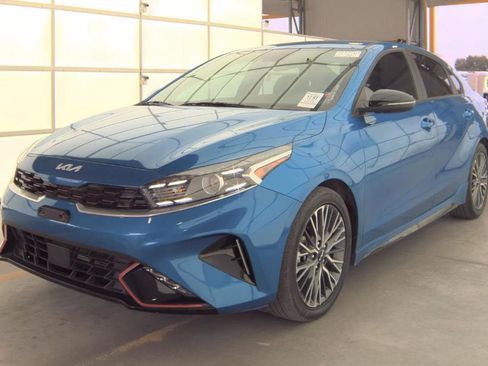 Used 2023 Kia Forte GT-Line w/ GT-Line Technology Package image 2