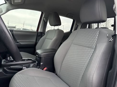 Used 2023 Toyota Tacoma SR w/ SR Convenience Package image 11