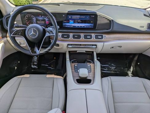 Used 2024 Mercedes-Benz GLE 350 4MATIC image 16