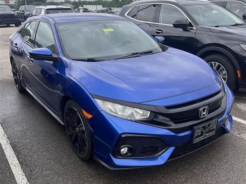 Used 2018 Honda Civic Sport image 1