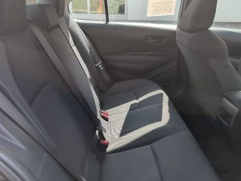 Used 2022 Toyota Corolla LE image 24