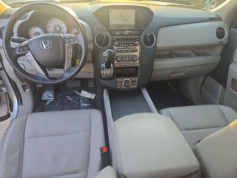Used 2012 Honda Pilot Touring image 13