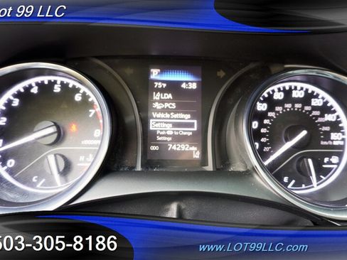 Used 2020 Toyota Camry SE FWD image 27