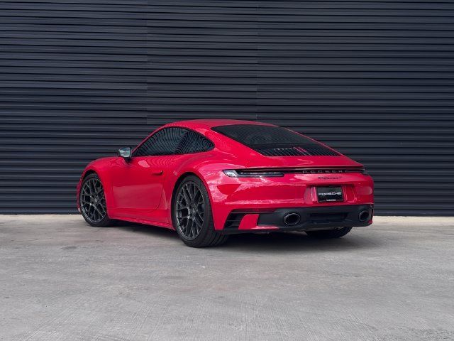 Certified 2024 Porsche 911 Carrera T RWD image 3