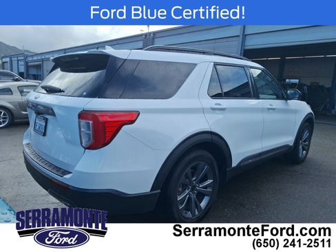 Used 2022 Ford Explorer XLT w/ Equipment Group 202A image 6