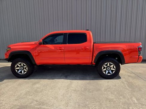 Used 2023 Toyota Tacoma TRD Pro AWD/4WD image 6