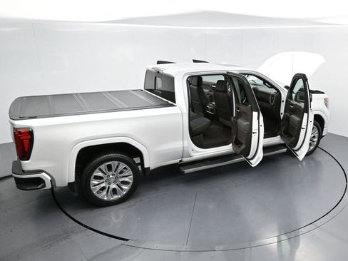Used 2020 GMC Sierra 1500 Denali w/ Denali Ultimate Package AWD/4WD image 43