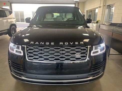 Used 2021 Land Rover Range Rover Westminster Edition image 2