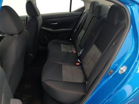 Used 2023 Nissan Sentra SR w/ Electronics Package image 23