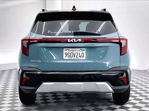 Used 2024 Kia Seltos S FWD image 3