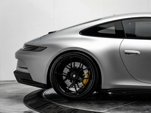 Used 2024 Porsche 911 GT3 image 19
