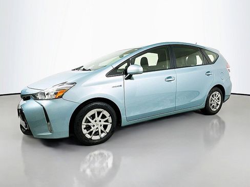 Used 2015 Toyota Prius V Four image 3