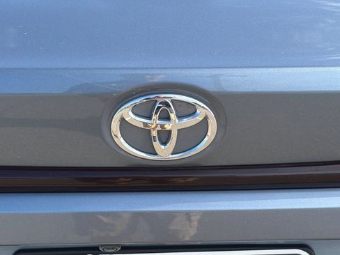 Certified 2020 Toyota Corolla LE FWD image 49