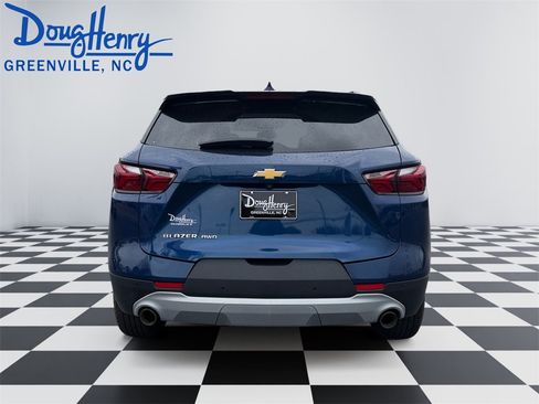 Used 2022 Chevrolet Blazer LT image 4