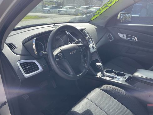 Used 2014 GMC Terrain SLE image 9