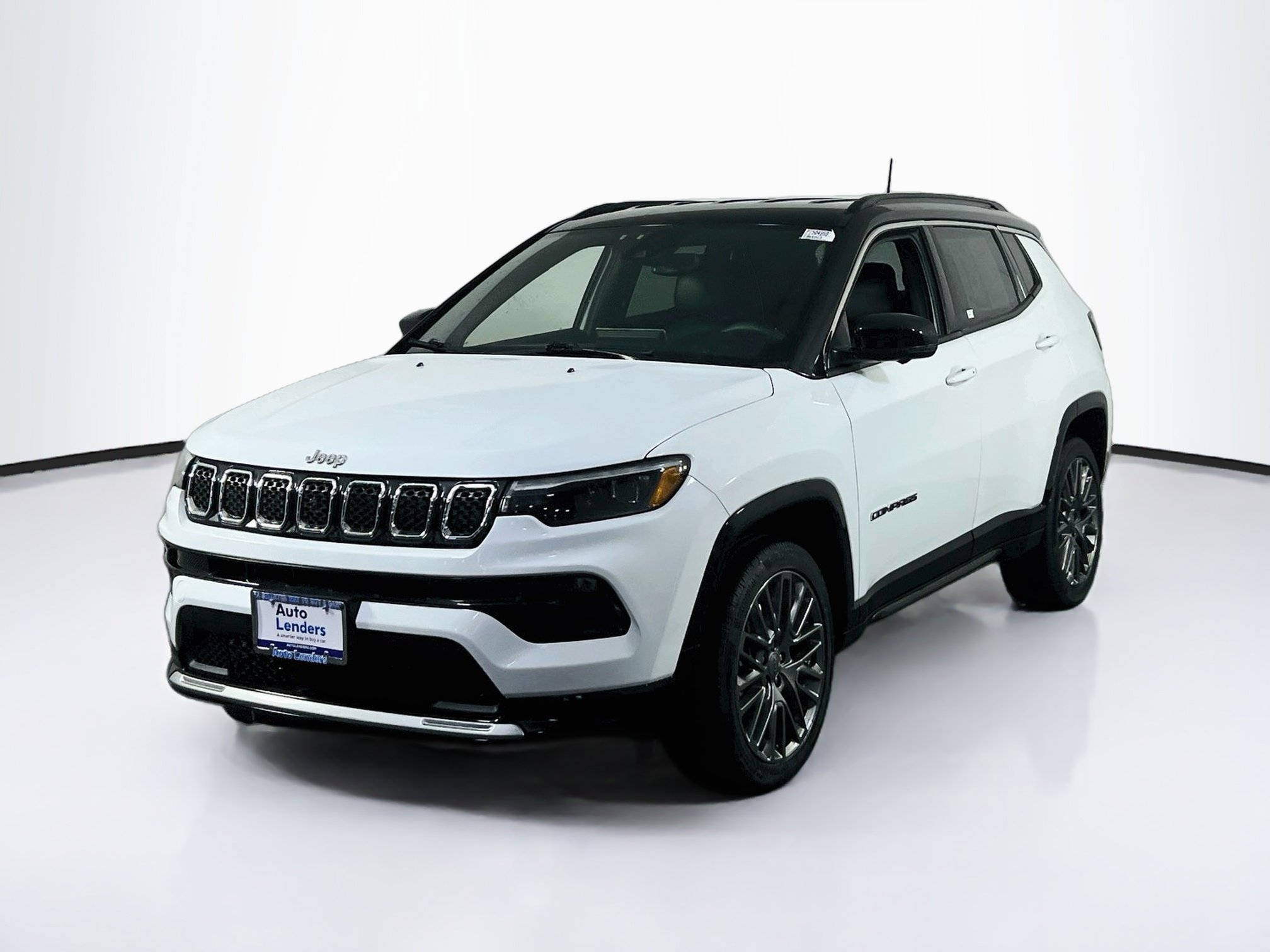 Used 2023 Jeep Compass Limited w/ Elite Group AWD/4WD image 1