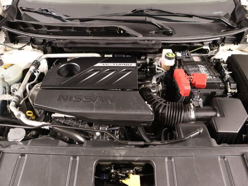 Used 2023 Nissan Rogue S image 18