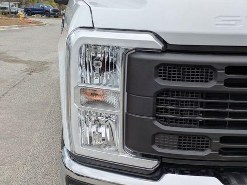 New 2026 Ford F250 XL AWD/4WD image 10