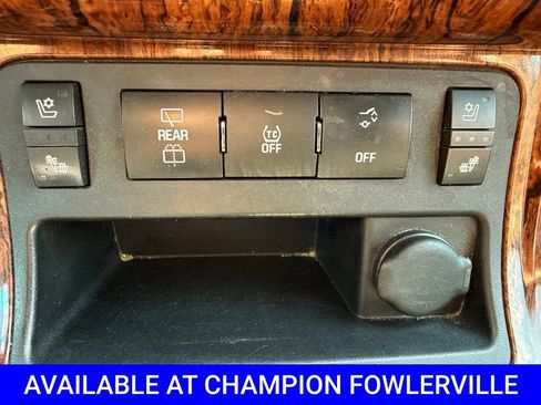 Used 2013 Chevrolet Traverse LTZ FWD image 26