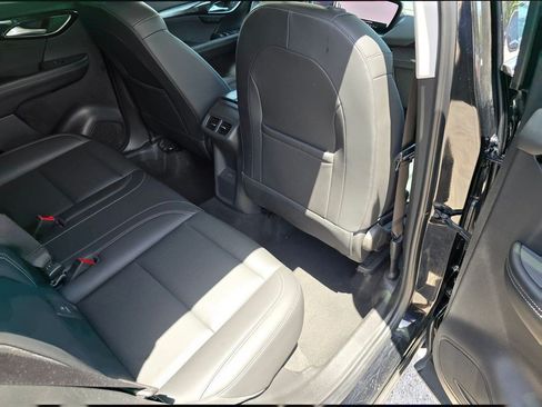 Used 2024 Buick Envision Preferred AWD/4WD image 32