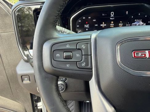 Used 2024 GMC Sierra 1500 Elevation AWD/4WD image 15
