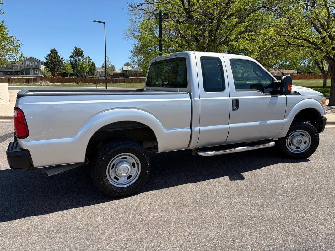 Used 2015 Ford F250 XL w/ Power Equipment Group AWD/4WD image 4