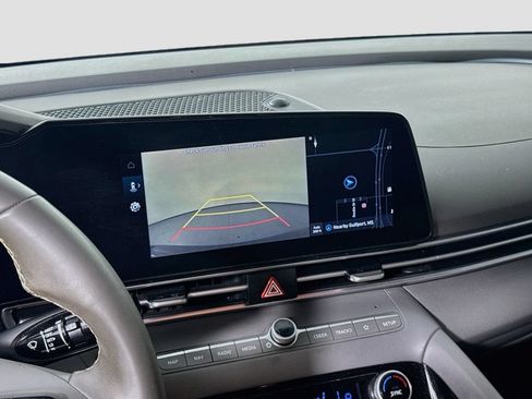 Certified 2023 Hyundai Elantra SEL w/ Convenience Package FWD image 14