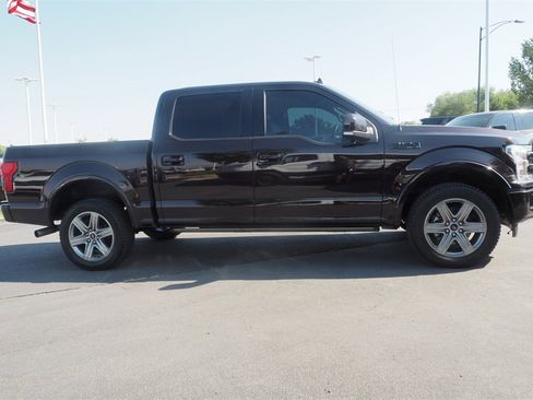 Used 2018 Ford F150 Lariat w/ Equipment Group 502A Luxury image 4