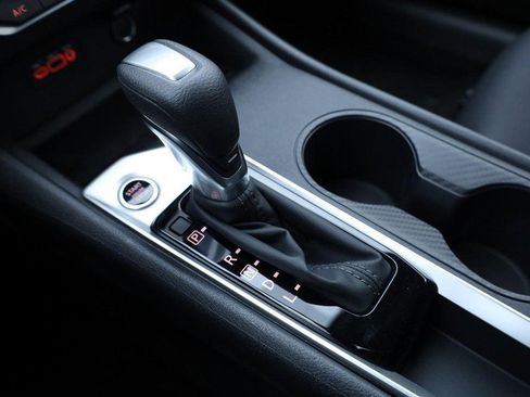 New 2025 Nissan Altima 2.5 SV image 15