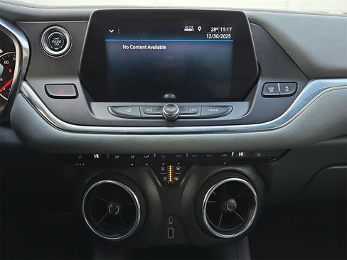 Used 2019 Chevrolet Blazer LT image 20