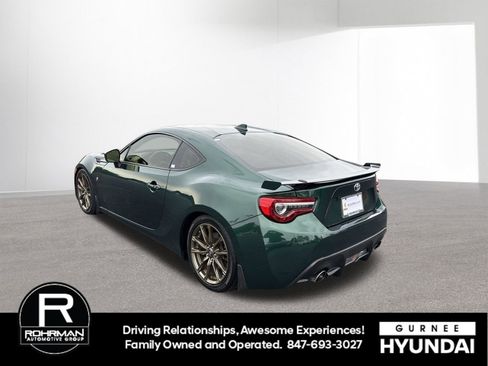 Used 2020 Toyota 86 RWD image 6