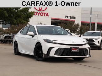 Used 2025 Toyota Camry SE FWD video 2