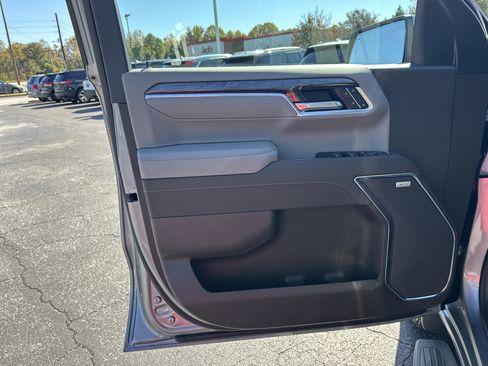 New 2026 Chevrolet Silverado 1500 LTZ image 12