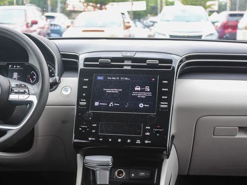 Certified 2024 Hyundai Tucson SEL FWD image 18