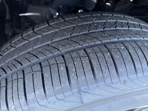 New 2026 Nissan Rogue SV image 12