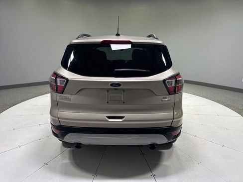 Used 2018 Ford Escape SE AWD/4WD image 5