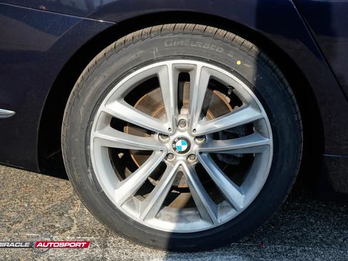 Used 2016 BMW 750i xDrive AWD/4WD image 11