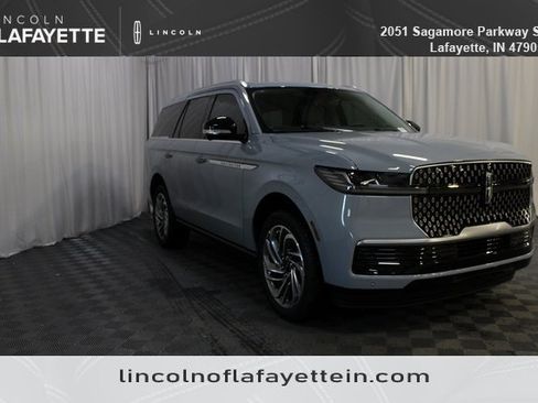 New 2026 Lincoln Navigator Reserve image 24