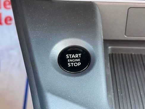 New 2026 Nissan Sentra SR w/ SR Premium Package image 31