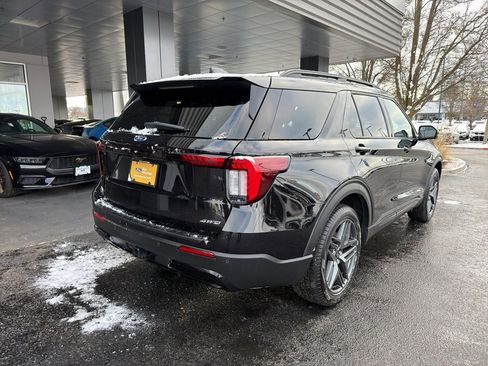 Certified 2025 Ford Explorer ST-Line w/ ST-Line Street Pack image 12