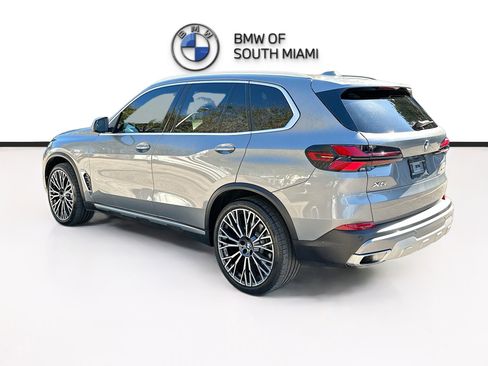 Certified 2024 BMW X5 sDrive40i w/ Parking Assistance Package image 5