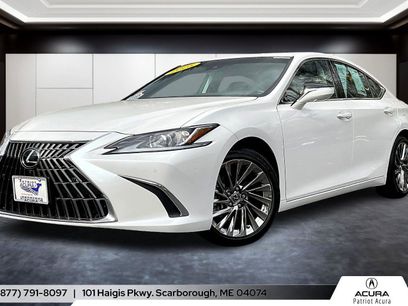 Used 2025 Lexus ES 300h w/ Luxury Package