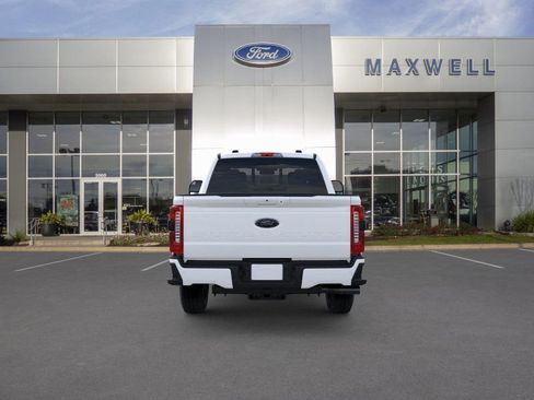 New 2026 Ford F250 Lariat w/ Black Appearance Package image 26