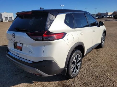 Certified 2023 Nissan Rogue SV image 6